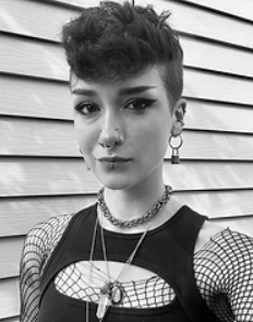 Megan - Body Piercer at XS Pointe-Claire